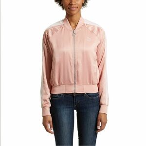 PUMA Womens Puma
En Pointe Satin T7 Jacket  Pink Zip Up Size M